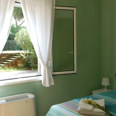 Vacanze Romane Olgiata Bed & Breakfast
